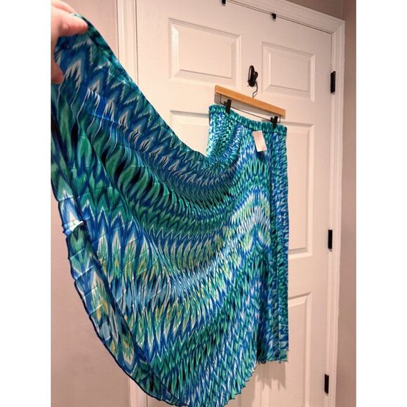NWT Chico's Pleated Maxi Skirt Med Sz 1 (8) Long Silky Blue Green Teal Ikat Art - Picture 2 of 13
